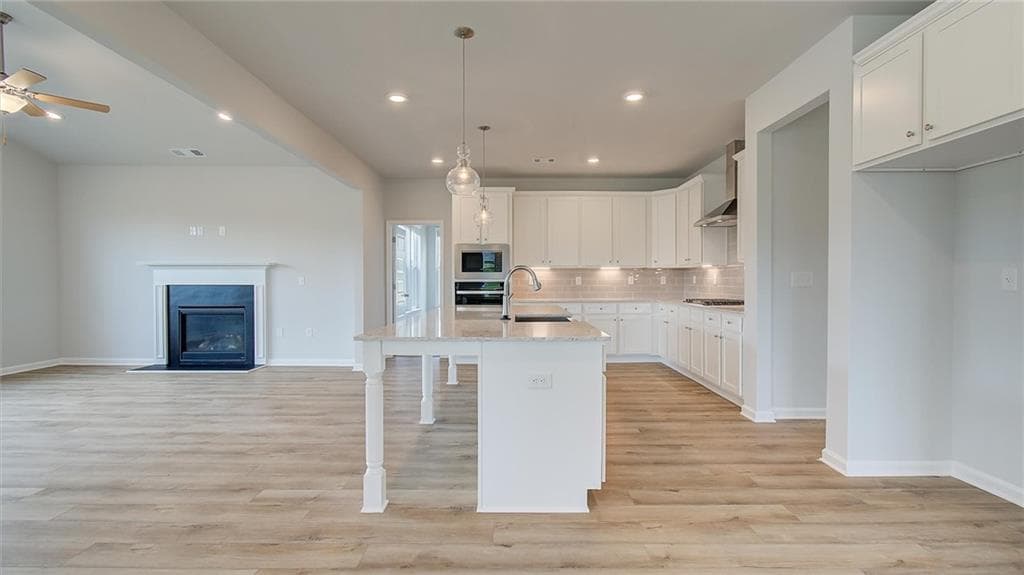 4 bedroom, 3 bathroom, 3,379 sq ft single family residence for sale at 716 Dunlake Way, Locust Grove, GA 30248 — photo 10