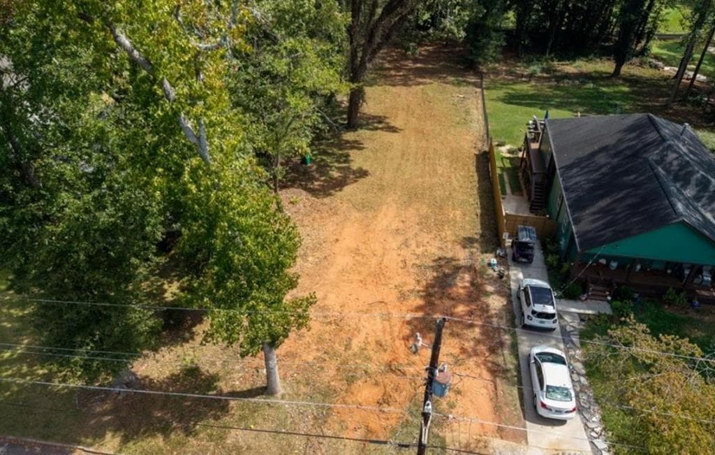 single family residence for sale at 1694 Fairway Hill Drive, Atlanta, GA 30317 — photo 4