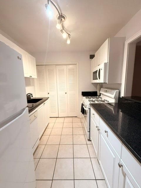 1 bedroom, 1 bathroom, 998 sq ft condominium for sale at 1103 Summit North Drive 1103, Atlanta, GA 30324 — photo 7
