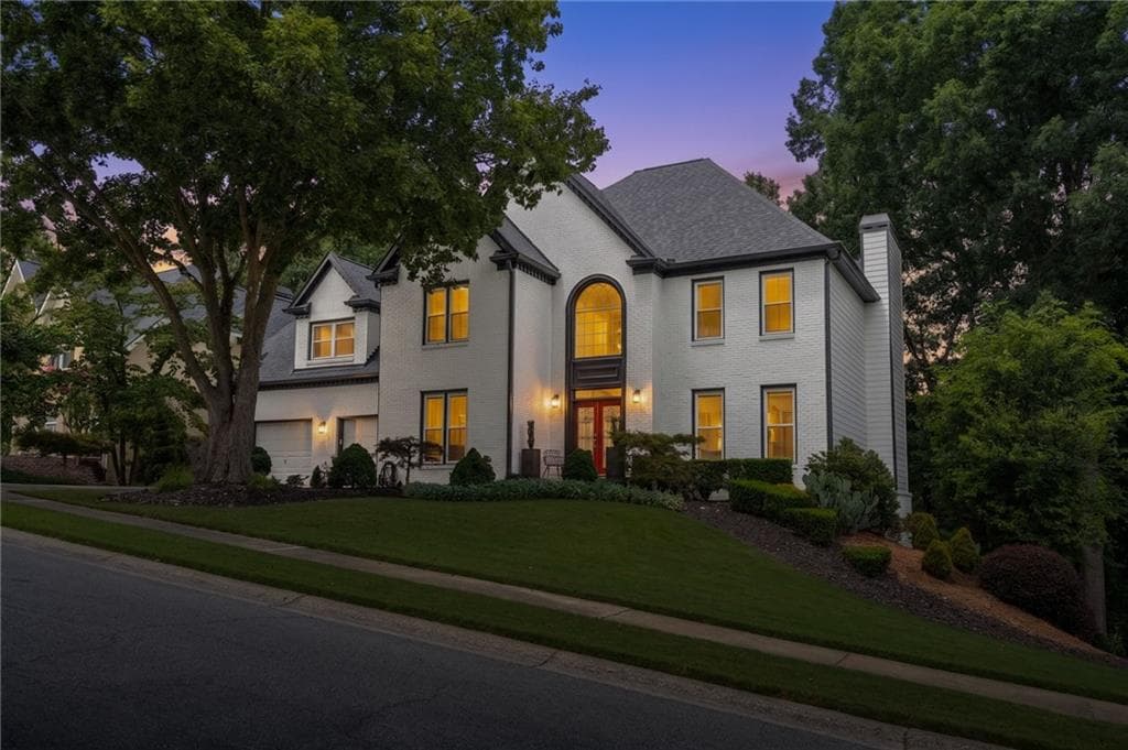5 bedroom, 5 bathroom, 5,178 sq ft single family residence for sale at 2613 Gladstone Terrace, Woodstock, GA 30189 — photo 4