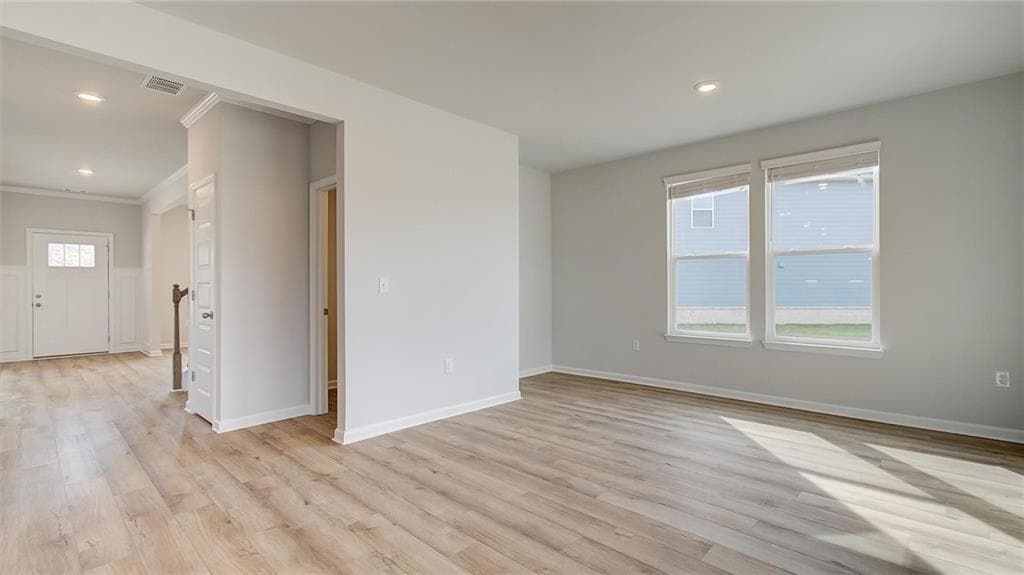 4 bedroom, 3 bathroom, 3,379 sq ft single family residence for sale at 536 Redcrest Drive, Locust Grove, GA 30248 — photo 6
