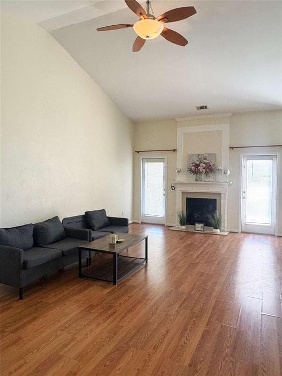 3 bedroom, 2 bathroom, 1,984 sq ft single family residence for sale at 7367 Poppy Way, Union City, GA 30291 — photo 2