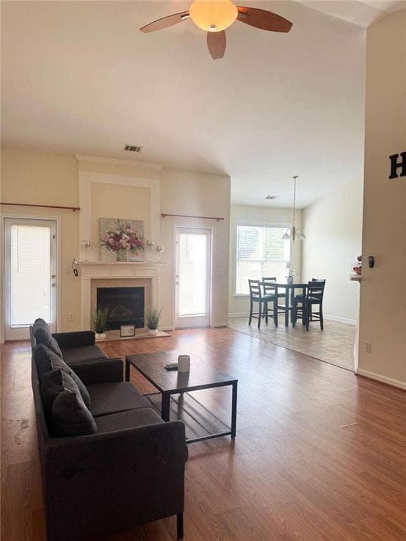 3 bedroom, 2 bathroom, 1,984 sq ft single family residence for sale at 7367 Poppy Way, Union City, GA 30291 — photo 5