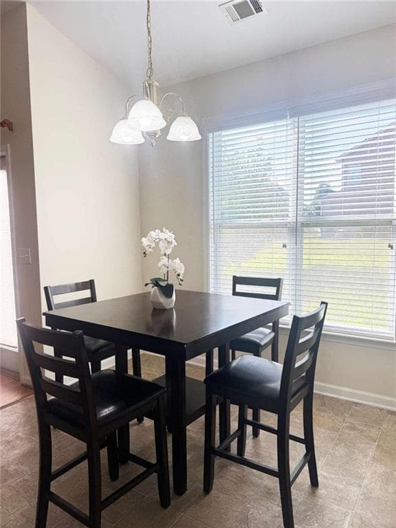 3 bedroom, 2 bathroom, 1,984 sq ft single family residence for sale at 7367 Poppy Way, Union City, GA 30291 — photo 6