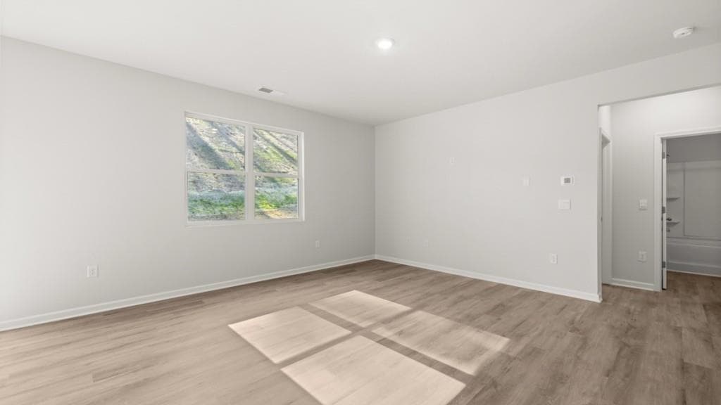 5 bedroom, 3 bathroom, 2,511 sq ft single family residence for sale at 2981 Holden Street, Gainesville, GA 30507 — photo 10