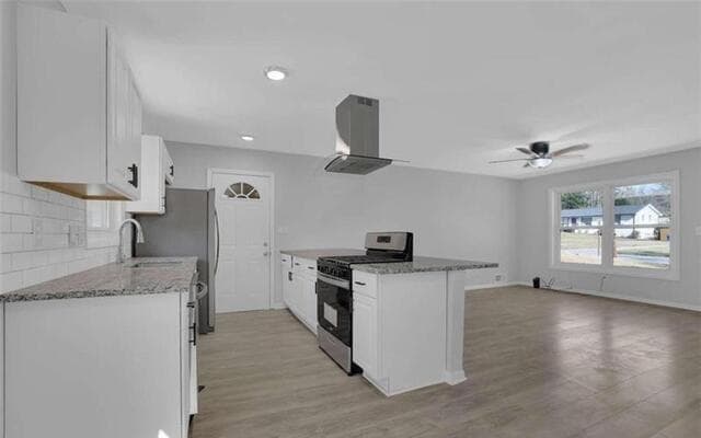 3 bedroom, 2 bathroom, 1,075 sq ft single family residence for sale at 3047 Horse Shoe Drive, Atlanta, GA 30316 — photo 5
