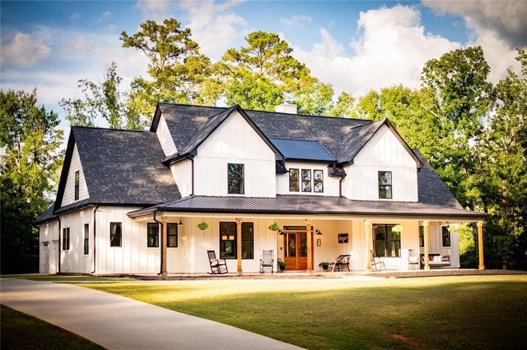 7 bedroom, 4 bathroom, 3,892 sq ft single family residence for sale at 61 Peninsula Drive, Monticello, GA 31064 — photo 3