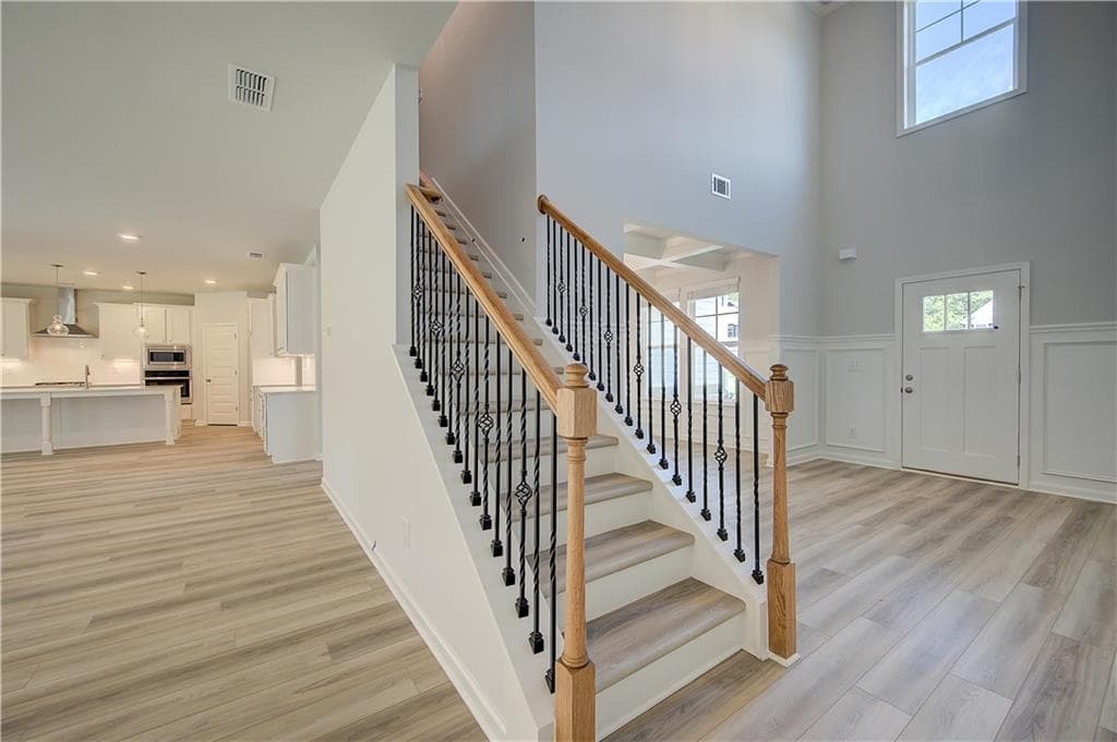 5 bedroom, 4 bathroom, 3,669 sq ft single family residence for sale at 194 Buffalo Trace, Stockbridge, GA 30281 — photo 8