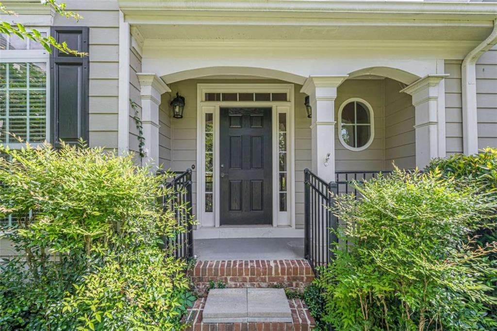 5 bedroom, 4 bathroom, 3,776 sq ft single family residence under contract at 4190 Lakeside Boulevard, Monroe, GA 30655 — photo 6