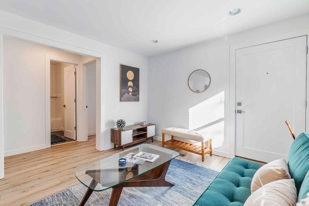 2 bedroom, 1 bathroom, 850 sq ft apartment for rent at 1015 Greenwood Avenue 6, Atlanta, GA 30306 for $2,175 a month — photo 4