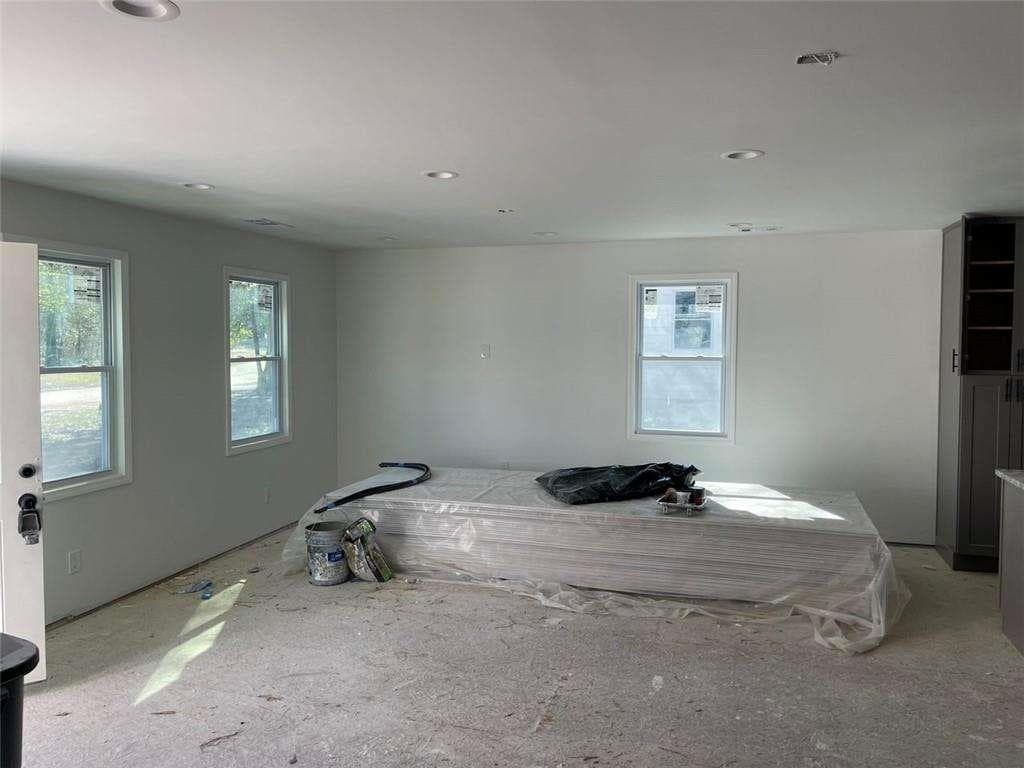 4 bedroom, 3 bathroom, 1,664 sq ft single family residence for sale at 5385 BOOKER T Drive, Morrow, GA 30260 — photo 4