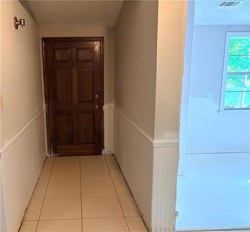 3 bedroom, 2 bathroom, 1,375 sq ft single family residence under contract at 861 Eva Kennedy Road, Suwanee, GA 30024 — photo 5