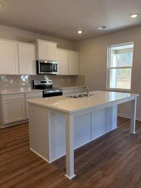 4 bedroom, 3 bathroom, 2,238 sq ft single family residence for sale at 195 Elsa Court, Jefferson, GA 30549 — photo 10
