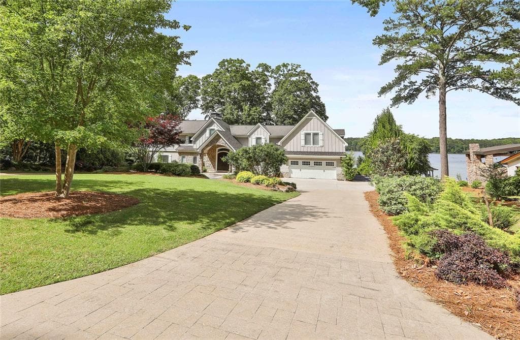 4 bedroom, 5 bathroom, 5,100 sq ft single family residence for rent at 111 Loblolly Circle, Peachtree City, GA 30269 for $13,000 a month — photo 1 of 56