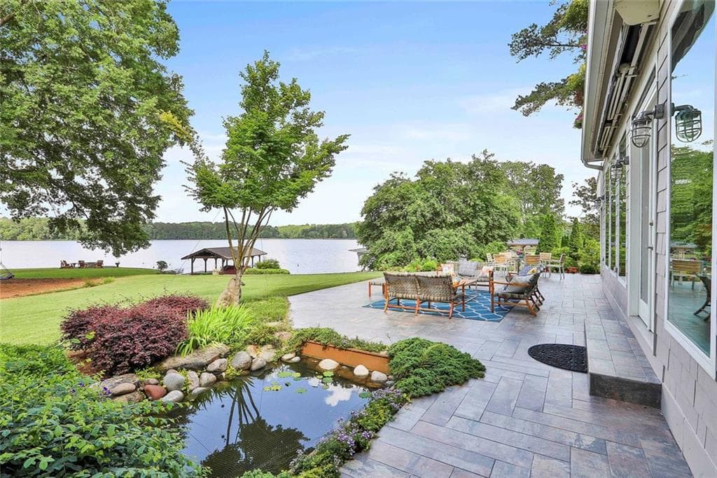 4 bedroom, 5 bathroom, 5,100 sq ft single family residence for rent at 111 Loblolly Circle, Peachtree City, GA 30269 for $13,000 a month — photo 3