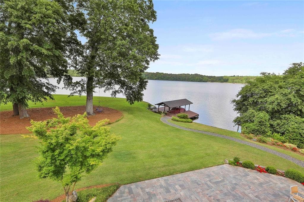 4 bedroom, 5 bathroom, 5,100 sq ft single family residence for rent at 111 Loblolly Circle, Peachtree City, GA 30269 for $13,000 a month — photo 8