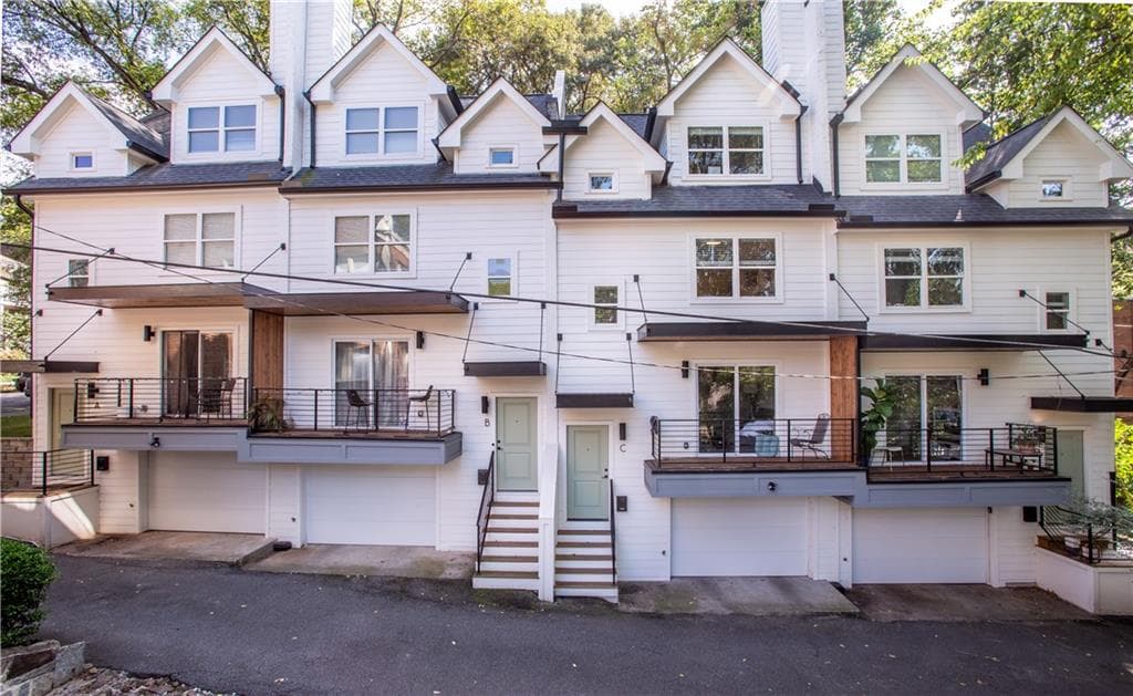 3 bedroom, 4 bathroom, 2,000 sq ft townhouse for rent at 704 Durant Place D, Atlanta, GA 30308 for $3,600 a month — photo 4