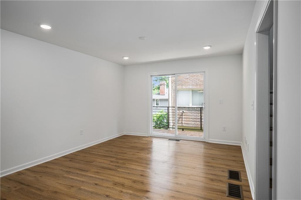3 bedroom, 4 bathroom, 2,000 sq ft townhouse for rent at 704 Durant Place D, Atlanta, GA 30308 for $3,600 a month — photo 6
