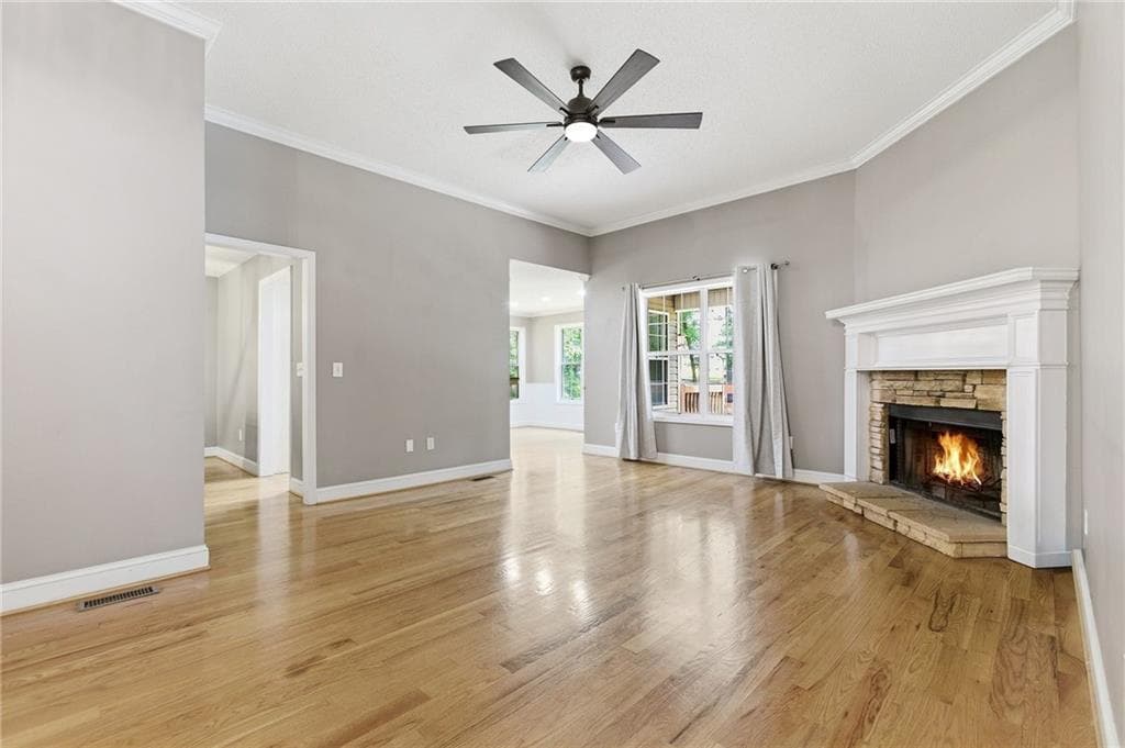 3 bedroom, 2 bathroom, 2,536 sq ft single family residence under contract at 24 Walnut Lane, Cartersville, GA 30121 — photo 4