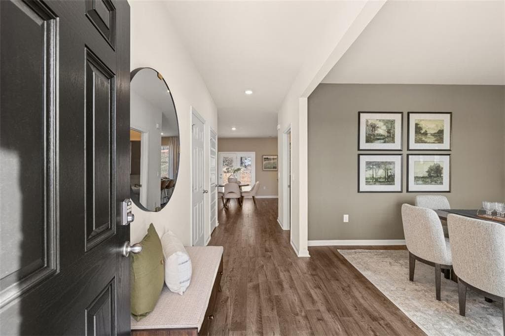 4 bedroom, 3 bathroom, 2,338 sq ft single family residence for sale at 205 Melrose Court, Jefferson, GA 30549 — photo 3