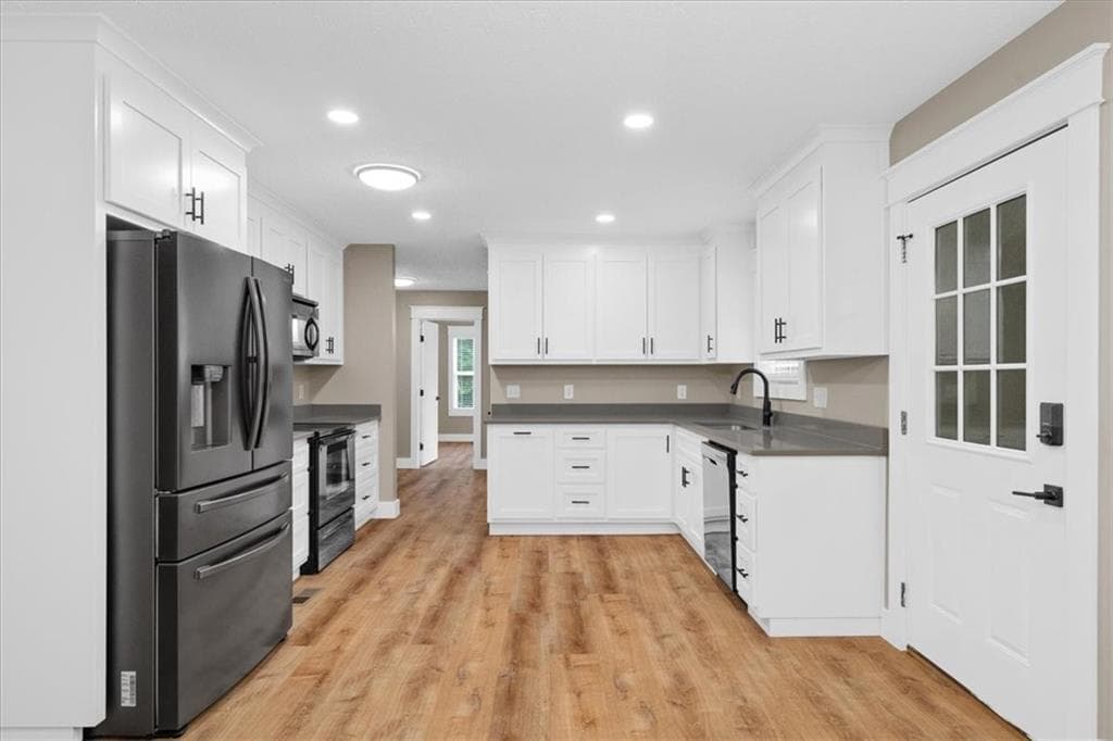 3 bedroom, 2 bathroom, 1,783 sq ft single family residence under contract at 1358 Reeves Station Road, Calhoun, GA 30701 — photo 10