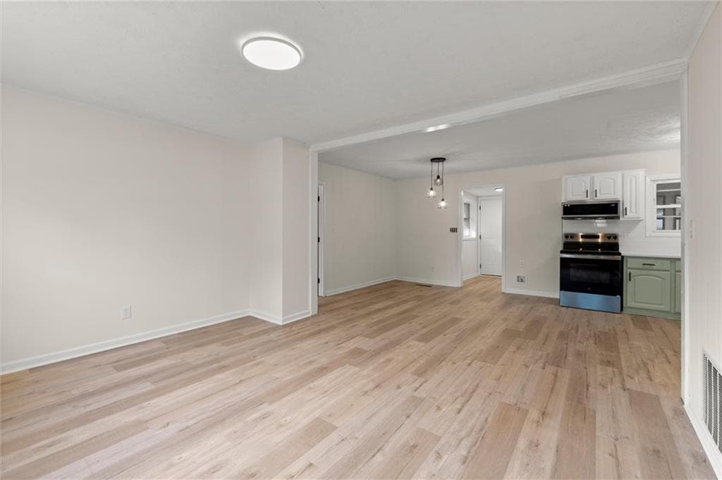 4 bedroom, 2 bathroom, 1,383 sq ft single family residence for sale at 780 Gettysburg Trail, Kennesaw, GA 30144 — photo 5