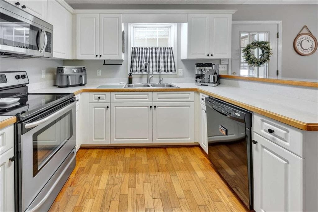 3 bedroom, 2 bathroom, 1,505 sq ft single family residence for sale at 35 Macadamia Court, Covington, GA 30016 — photo 8