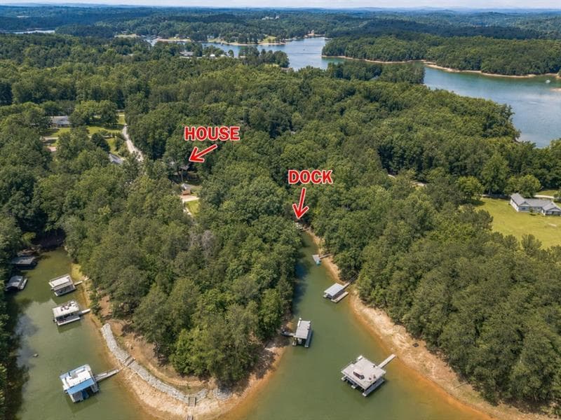 3 bedroom, 2 bathroom, 1,814 sq ft single family residence for sale at 45 Lakepoint Drive, Dawsonville, GA 30534 — photo 3