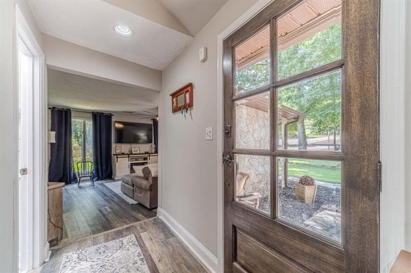 3 bedroom, 2 bathroom, 1,814 sq ft single family residence for sale at 45 Lakepoint Drive, Dawsonville, GA 30534 — photo 5