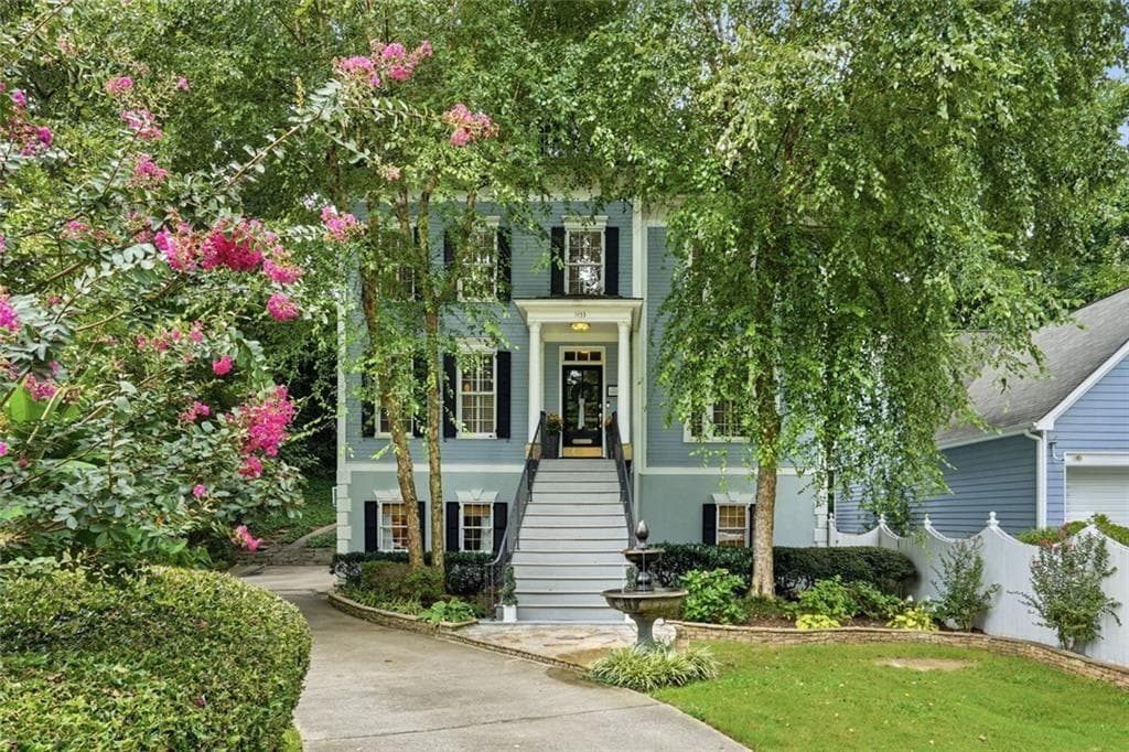 4 bedroom, 4 bathroom, 3,248 sq ft single family residence under contract at 1433 Oakengate Drive, Tucker, GA 30083