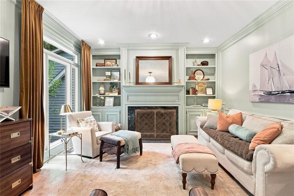 4 bedroom, 4 bathroom, 3,248 sq ft single family residence under contract at 1433 Oakengate Drive, Tucker, GA 30083 — photo 6