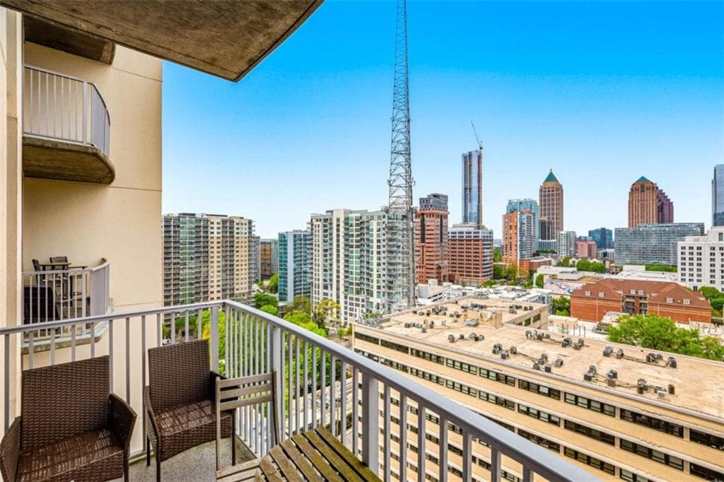 1 bedroom, 1 bathroom, 678 sq ft condominium for rent at 860 Peachtree Street 1413, Atlanta, GA 30308 for $1,850 a month — photo 5