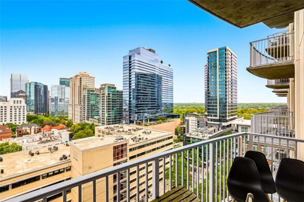 1 bedroom, 1 bathroom, 678 sq ft condominium for rent at 860 Peachtree Street 1413, Atlanta, GA 30308 for $1,850 a month — photo 6