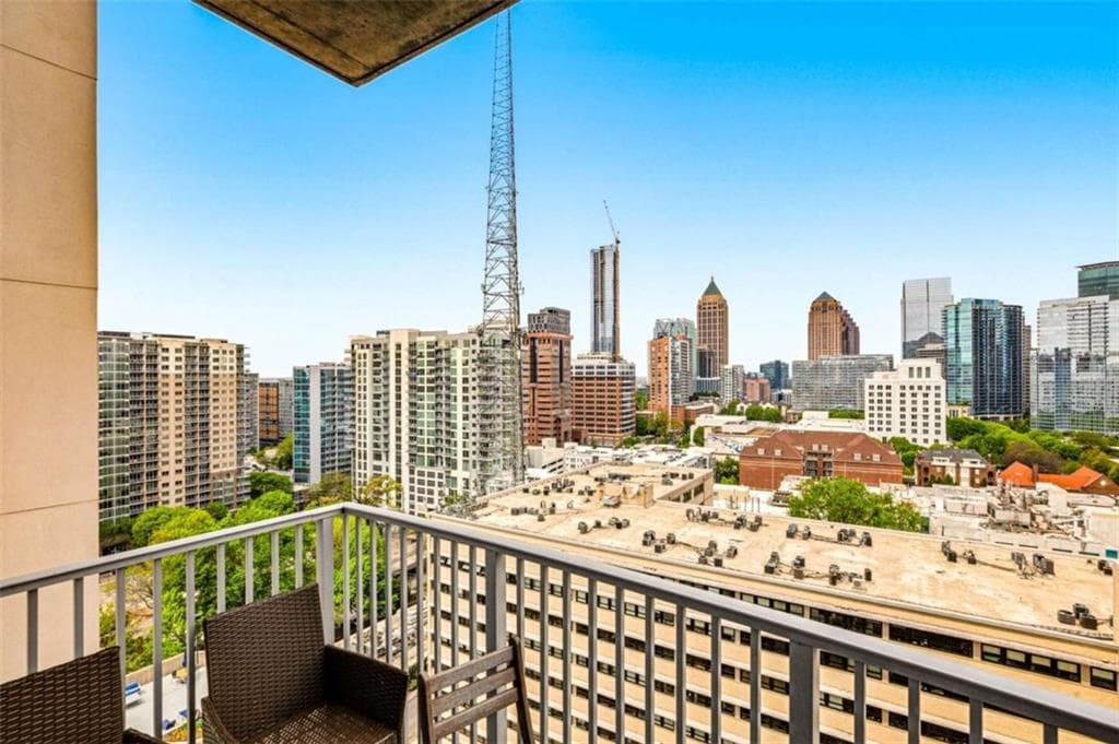 1 bedroom, 1 bathroom, 678 sq ft condominium for rent at 860 Peachtree Street 1413, Atlanta, GA 30308 for $1,850 a month — photo 8