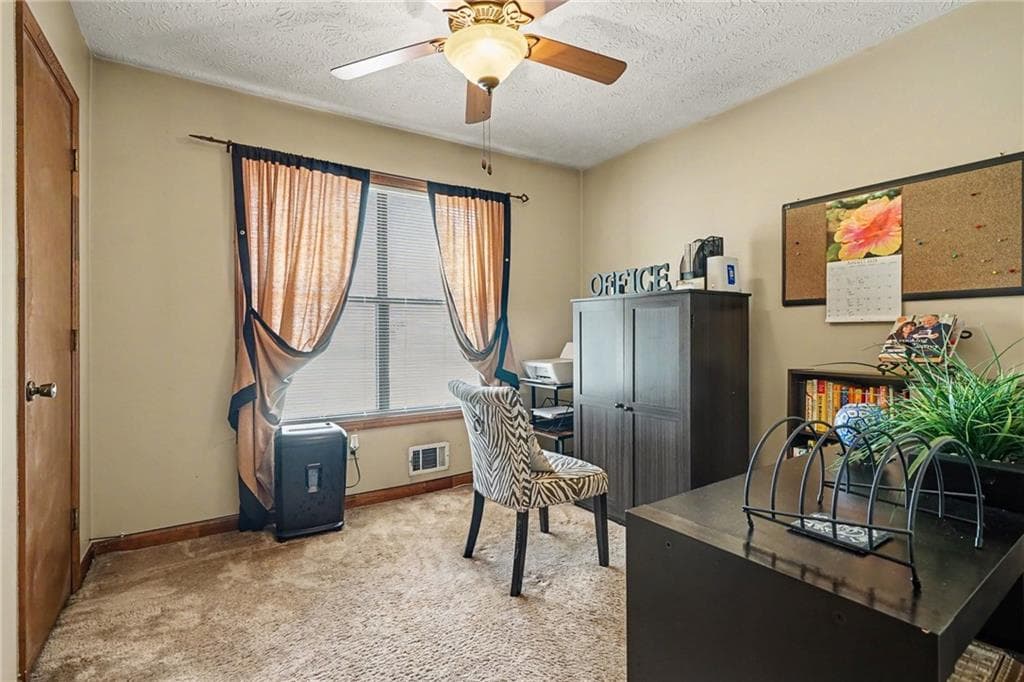 3 bedroom, 3 bathroom, 1,996 sq ft single family residence for sale at 671 Pepperwood Trail, Stone Mountain, GA 30087 — photo 10