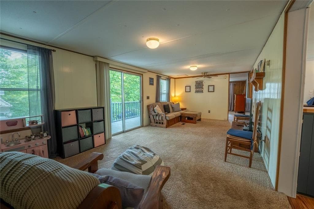 3 bedroom, 2 bathroom, 1,152 sq ft single family residence for sale at 5525 Mount Shores Circle, Gainesville, GA 30506 — photo 6