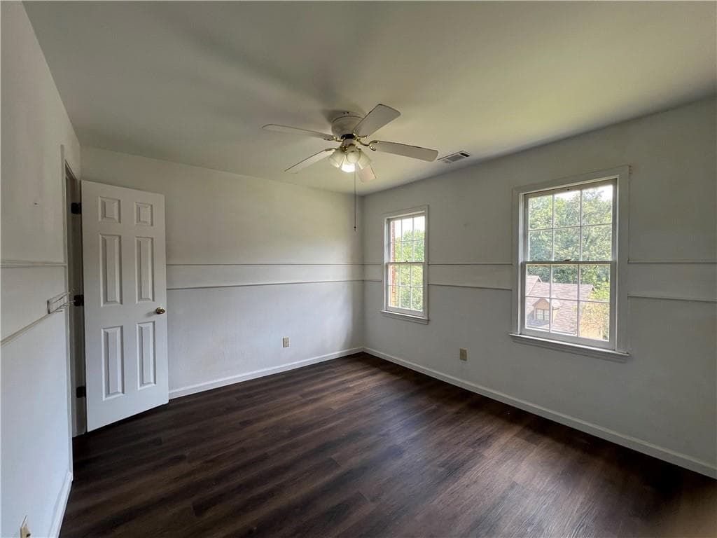 3 bedroom, 3 bathroom, 2,000 sq ft single family residence for rent at 2004 Tyler Trace, Lawrenceville, GA 30043 for $1,950 a month — photo 9