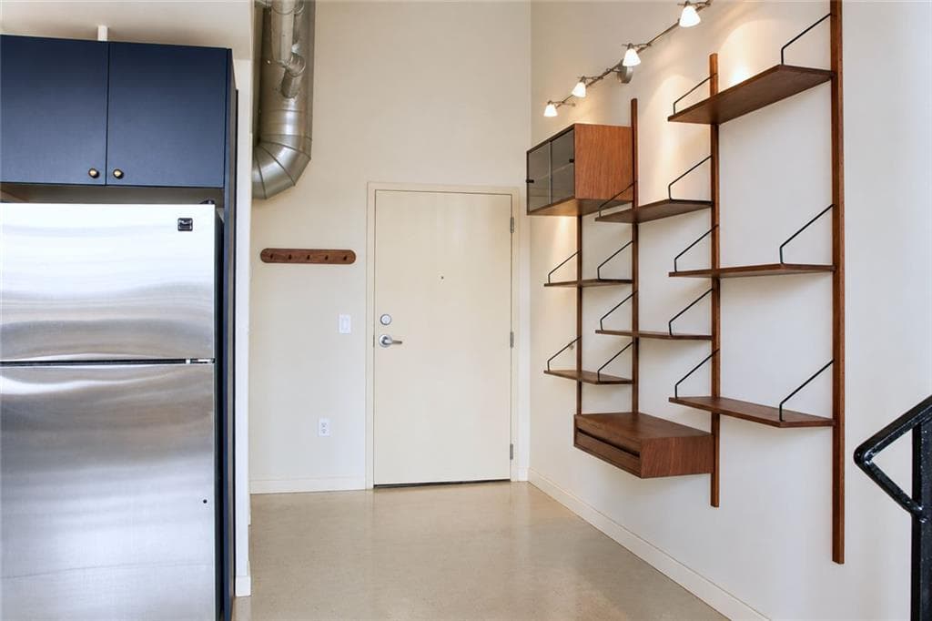 1 bedroom, 1 bathroom, 1,070 sq ft condominium for rent at 170 Boulevard E426, Atlanta, GA 30312 for $2,450 a month — photo 5