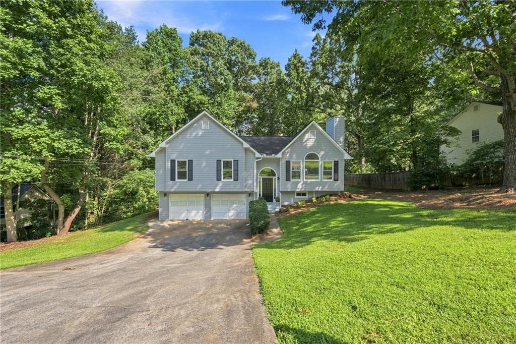 4 bedroom, 3 bathroom, 2,025 sq ft single family residence under contract at 54 Benell Court, Dallas, GA 30132 — photo 6