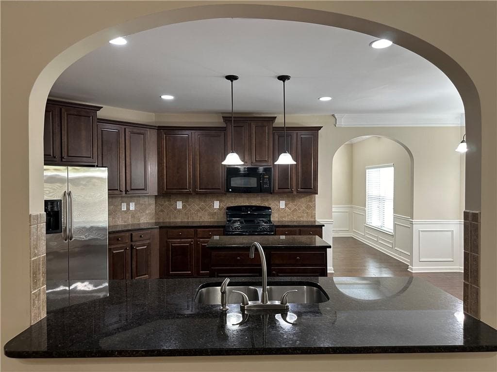 4 bedroom, 3 bathroom, 3,002 sq ft single family residence for rent at 1560 Walking Horse Trail, Cumming, GA 30041 for $2,790 a month — photo 7