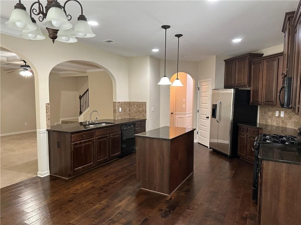 4 bedroom, 3 bathroom, 3,002 sq ft single family residence for rent at 1560 Walking Horse Trail, Cumming, GA 30041 for $2,790 a month — photo 10