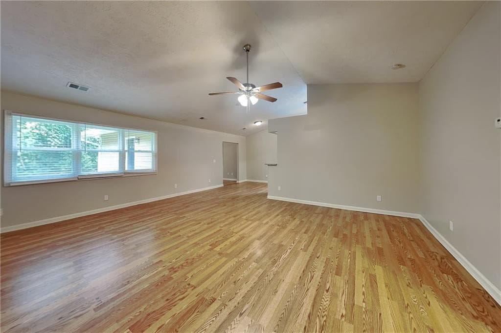3 bedroom, 2 bathroom, 1,670 sq ft single family residence for rent at 1719 Colemans Landing, Woodstock, GA 30188 for $2,145 a month — photo 4