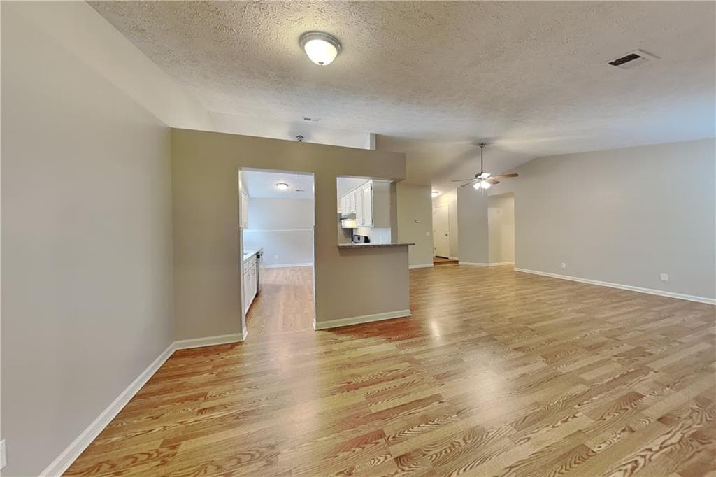 3 bedroom, 2 bathroom, 1,670 sq ft single family residence for rent at 1719 Colemans Landing, Woodstock, GA 30188 for $2,145 a month — photo 7