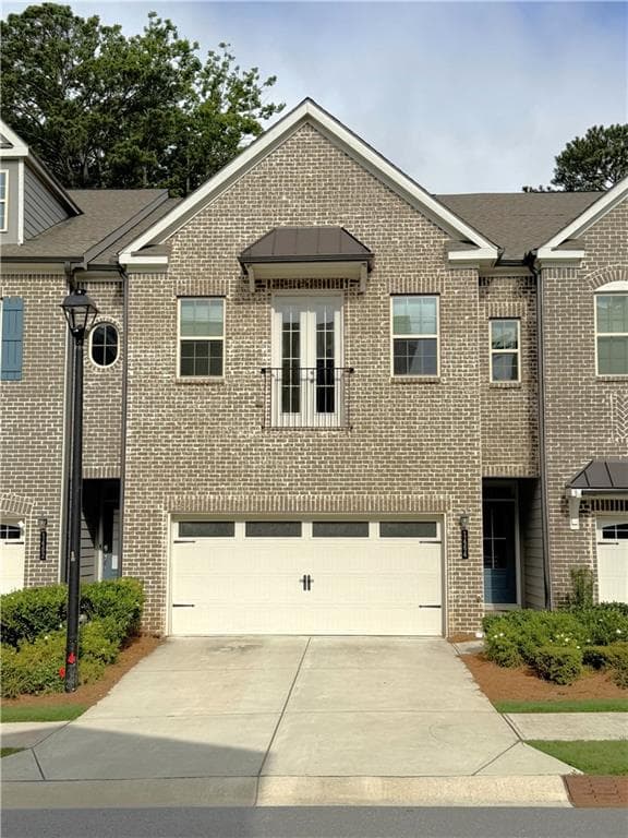 4 bedroom, 4 bathroom, 2,692 sq ft townhouse for rent at 1468 Edgebrook Court, Atlanta, GA 30329 for $4,200 a month — photo 1 of 36