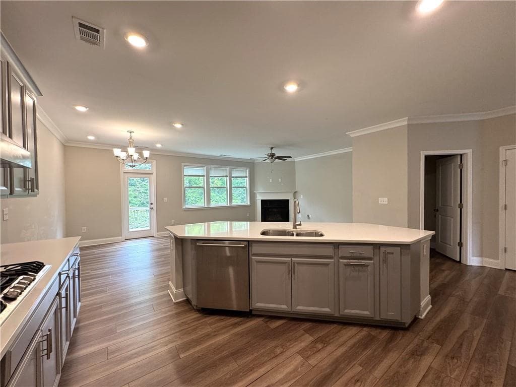 4 bedroom, 4 bathroom, 2,692 sq ft townhouse for rent at 1468 Edgebrook Court, Atlanta, GA 30329 for $4,200 a month — photo 10