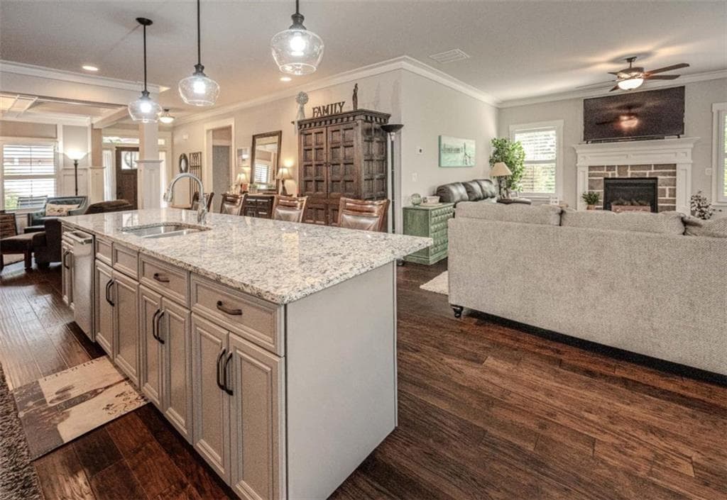 4 bedroom, 4 bathroom, 2,716 sq ft single family residence for sale at 810 Legends Drive, Monroe, GA 30655 — photo 10
