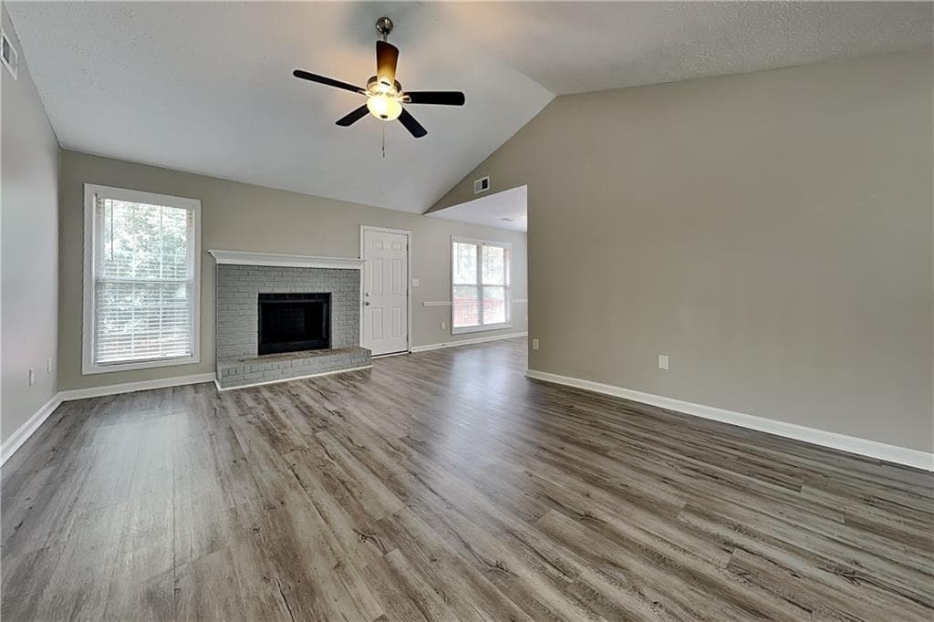 4 bedroom, 3 bathroom, 2,056 sq ft single family residence for rent at 21 Leighs Grove Way, Grayson, GA 30017 for $2,295 a month — photo 2