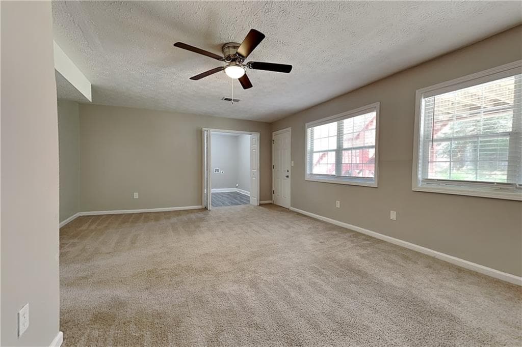 4 bedroom, 3 bathroom, 2,056 sq ft single family residence for rent at 21 Leighs Grove Way, Grayson, GA 30017 for $2,295 a month — photo 4