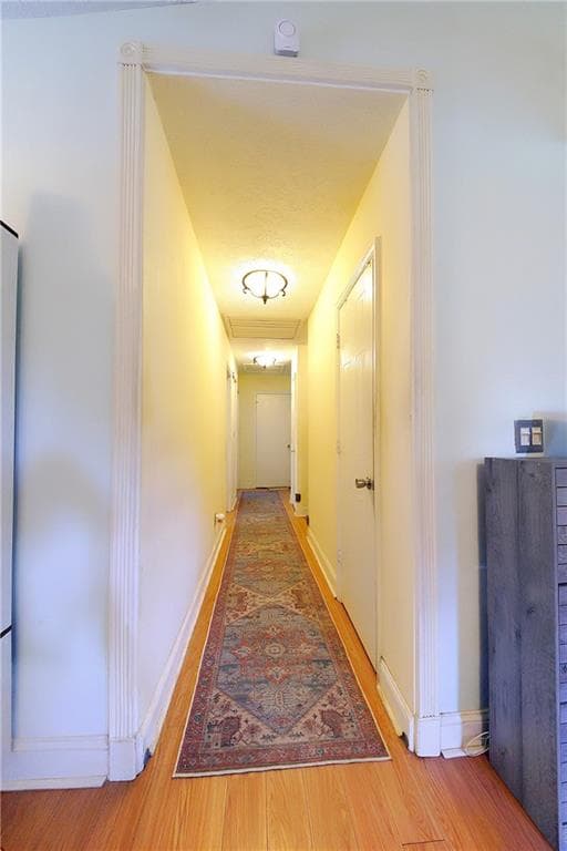 4 bedroom, 2 bathroom, 1,920 sq ft single family residence for sale at 2722 Inverloch Circle, Duluth, GA 30096 — photo 5