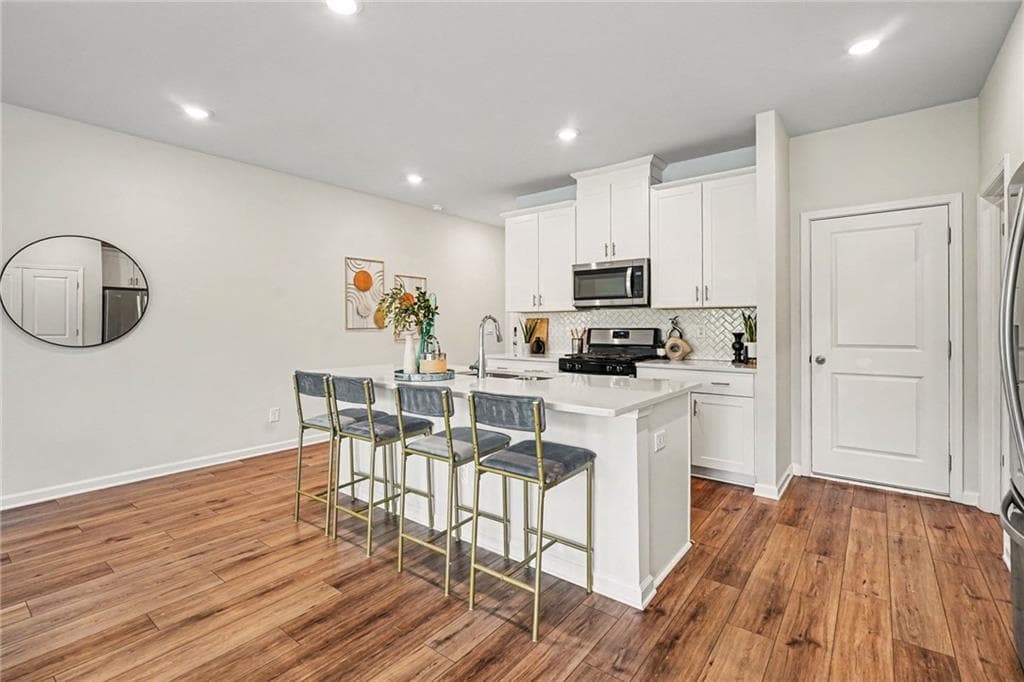 3 bedroom, 3 bathroom, 1,888 sq ft townhouse for sale at 1702 Villageside Court, Lawrenceville, GA 30043 — photo 10